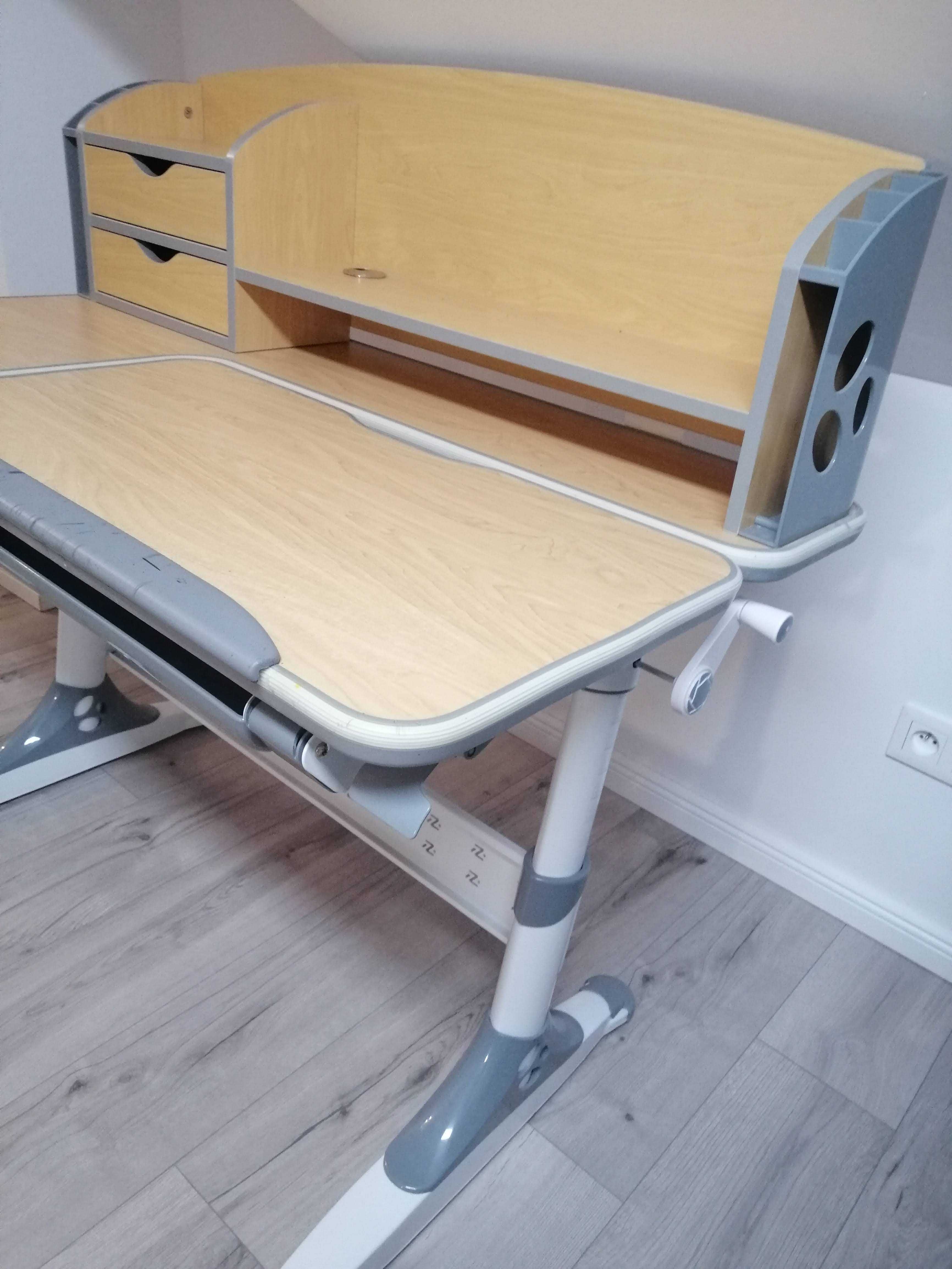 Ergonomiczne / regulowane / podnoszone biurko dla dzieci Ergodesk