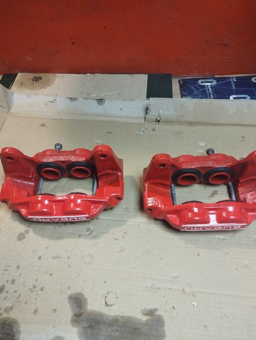 Продам передні суппорта Subaru wrx