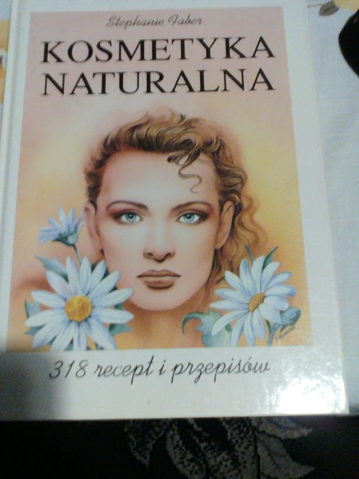 37.  książka ,,Kosmetyka naturalna"