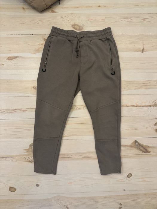 Spodnie męskie Reserved