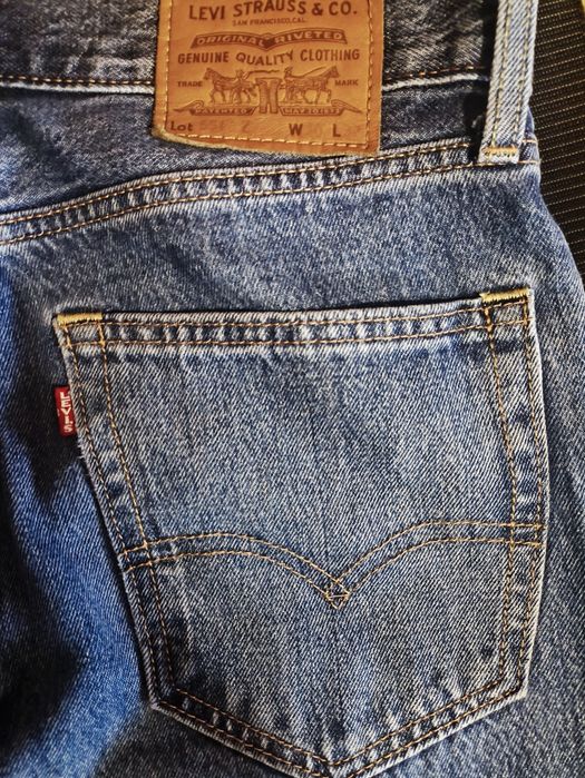 Левайсы оригинал Франция