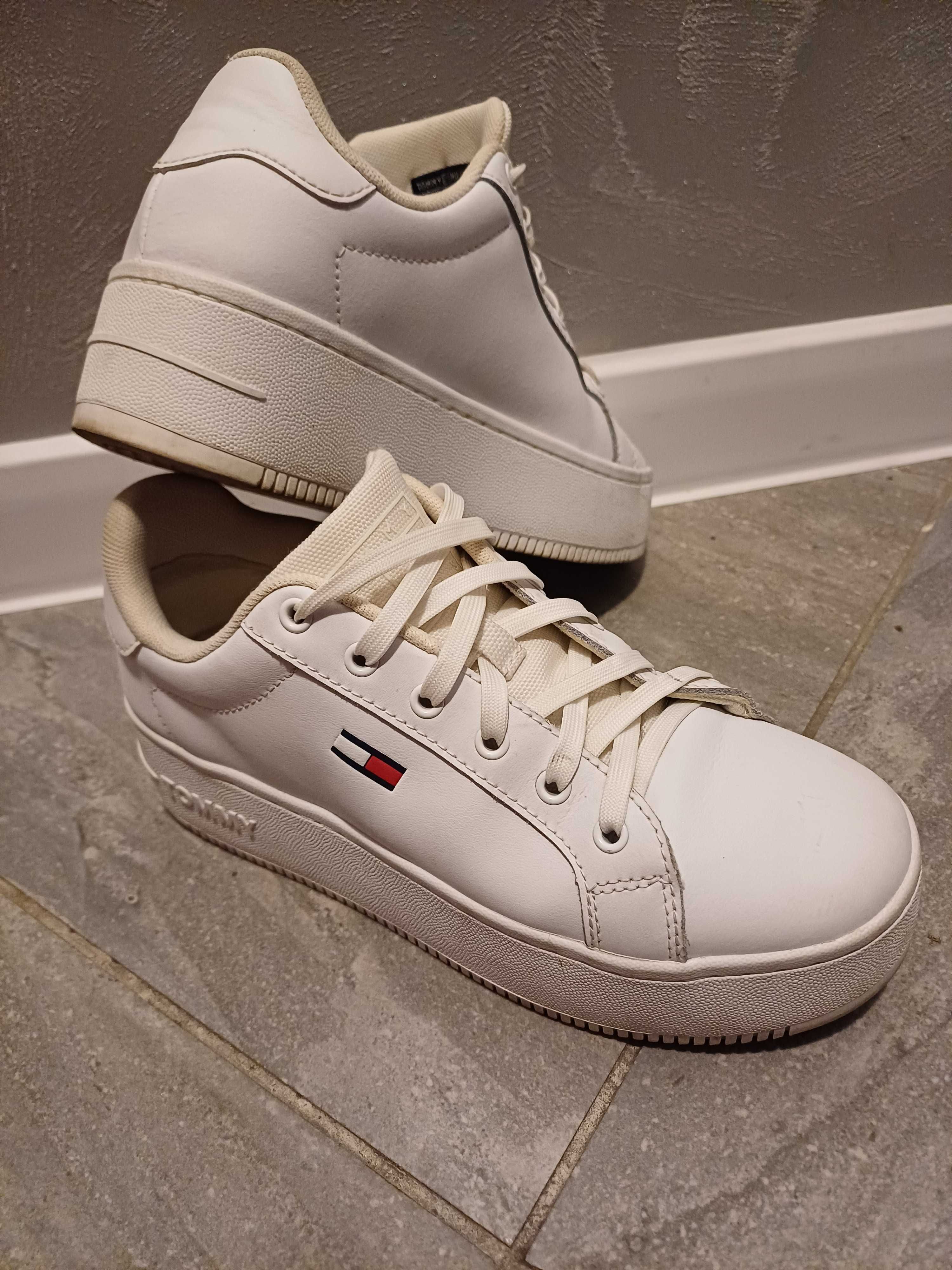 Biale sneakersy damskie tommy hilfiger 37