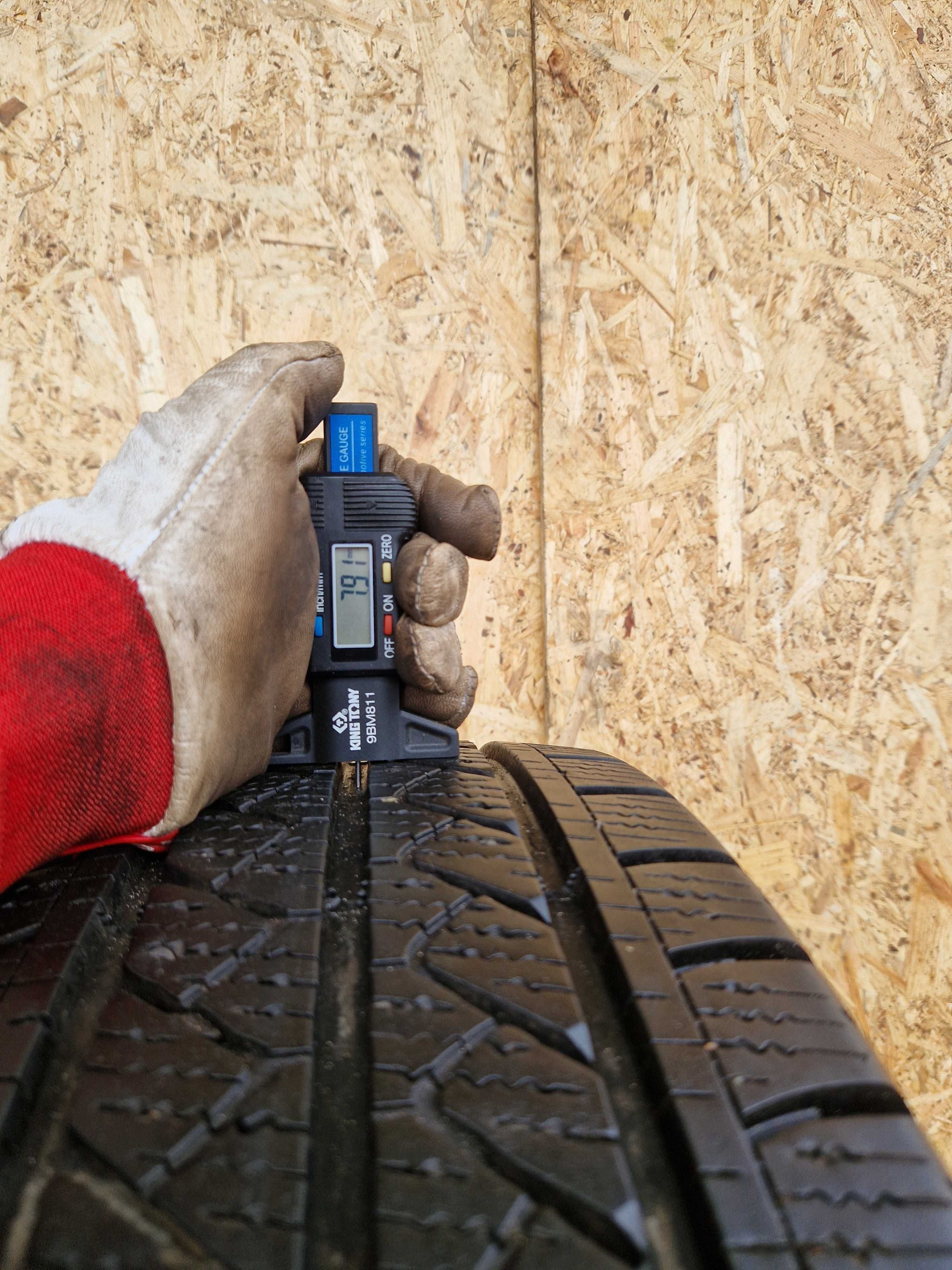 Opona całoroczna 215/65/16C Goodyear Vector 4Seasons Cargo