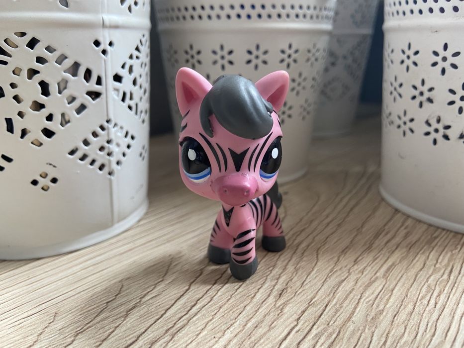 Figurka littlest pet shop różowa zebra #2078