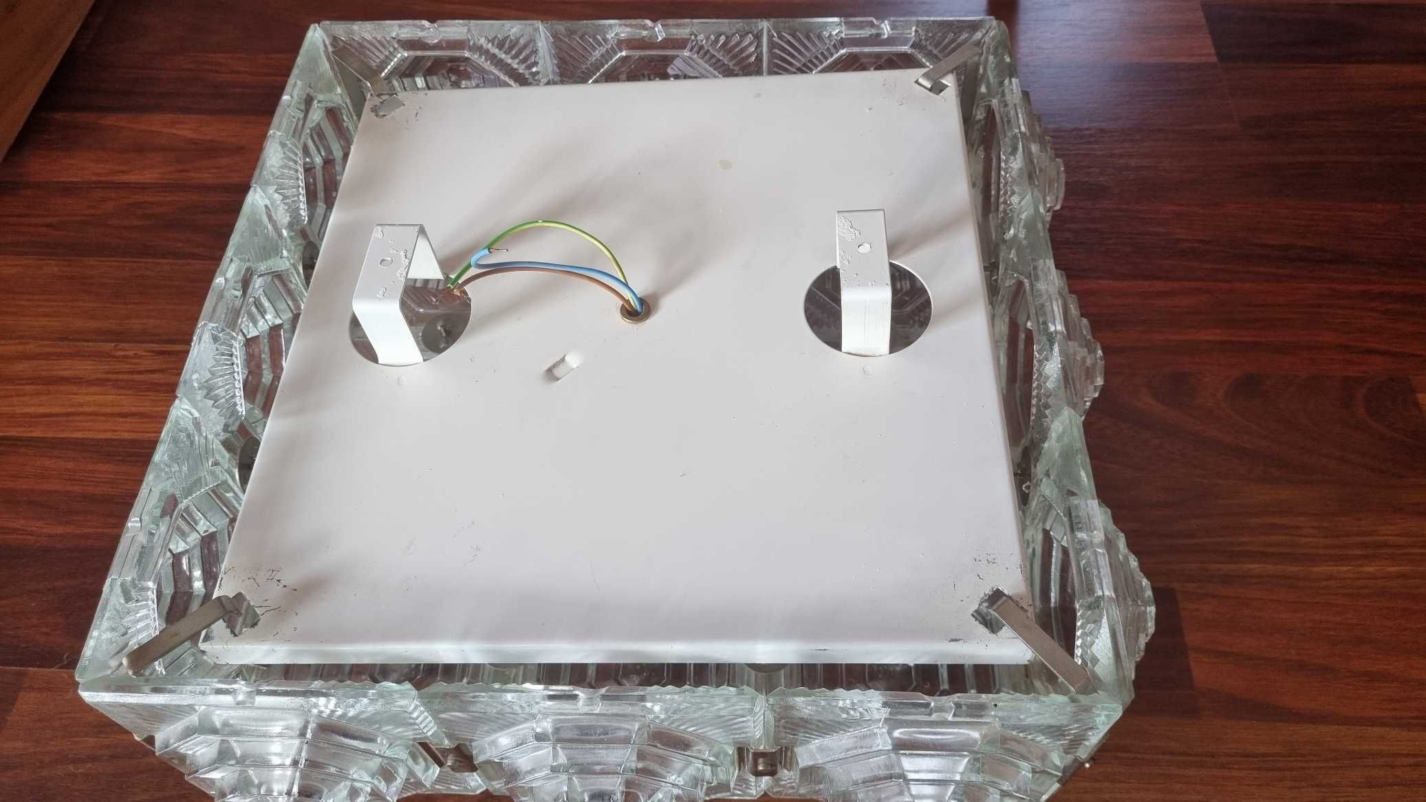 Brutalistyczna Lampa plafon Kamenicky Senov piramidy Design PRL Vintag