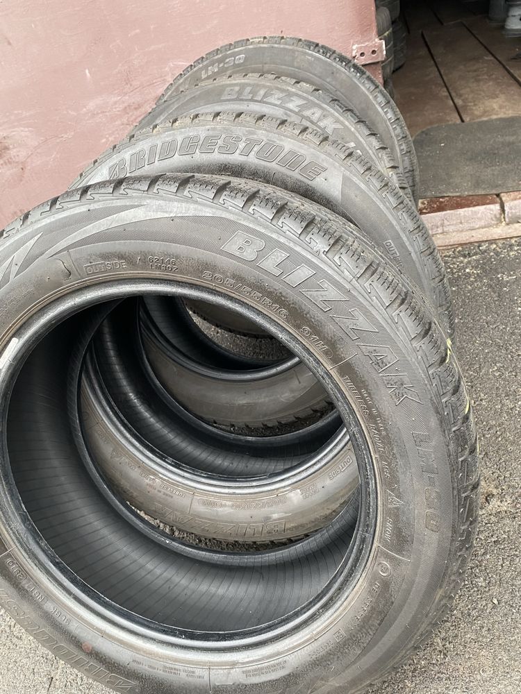 205/55/16 M+S Bridgestone blizzak