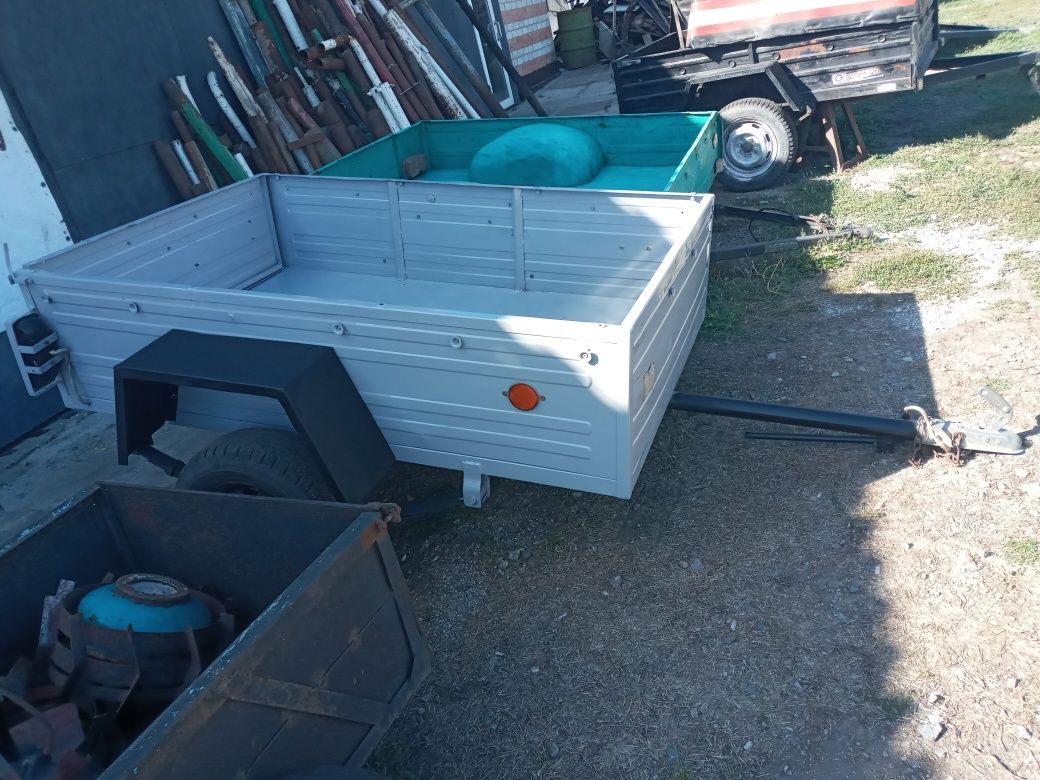 Продам прицеп легковий