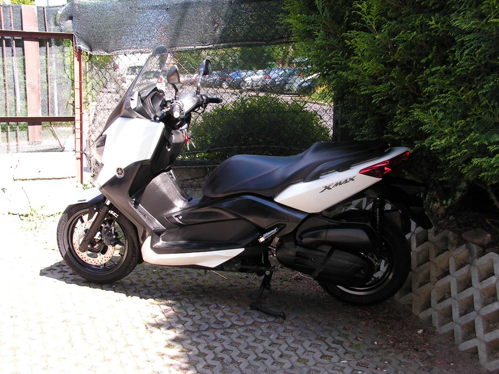 YAMAHA Xmax 125 . ABS WTRYSK  2015r. x max Nmax piaggio xevo x9 x8 mp3