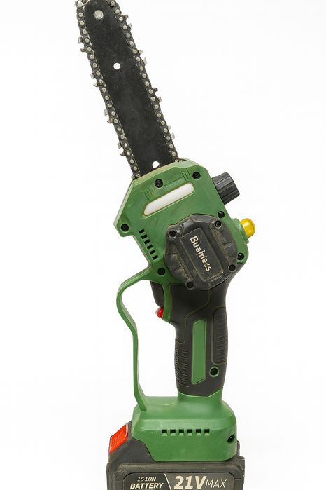 Міні ланцюгова пила Goldsea 21V Brushless. Повний комплект: 2 акумулят