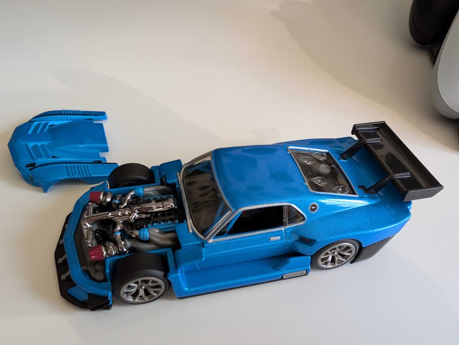 Hot Wheels premium 1:43, '69 Modified Ford Mustang