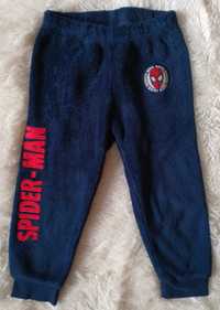 Granatowe spodnie polarowe piżamowe chłopięce Spider-Man, rozmiar 104