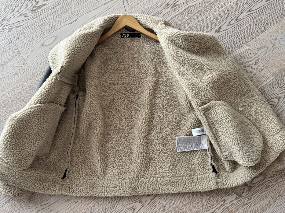 Дублянка на меху оверсайз Zara