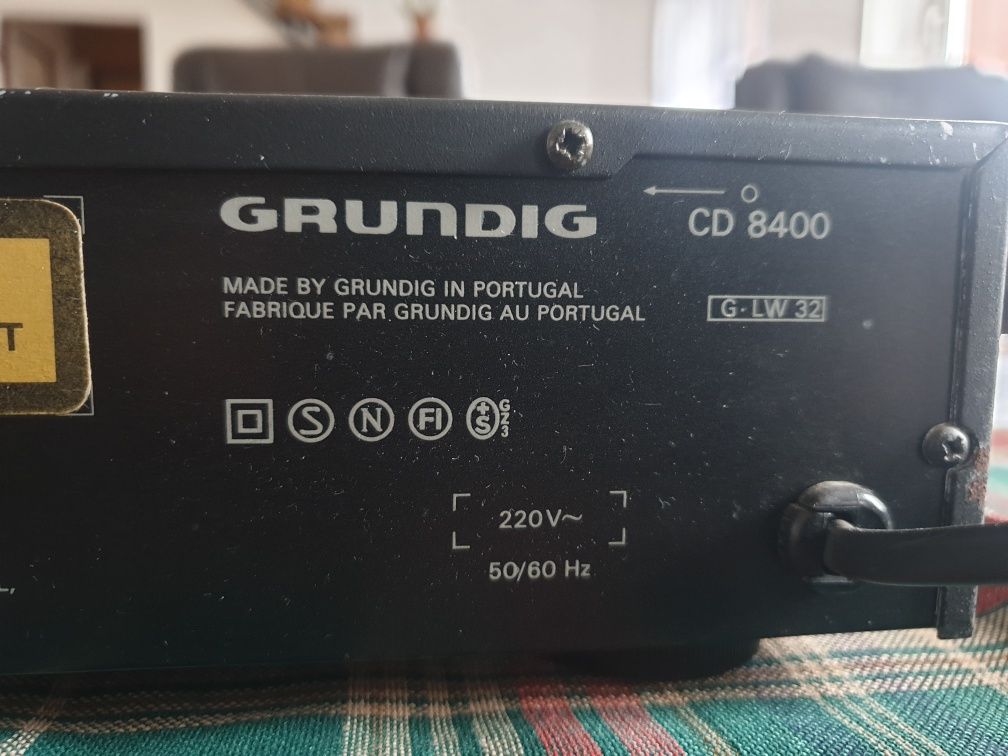 Odtwarzacz CD Player Grundig CD 8400 TDA 1541