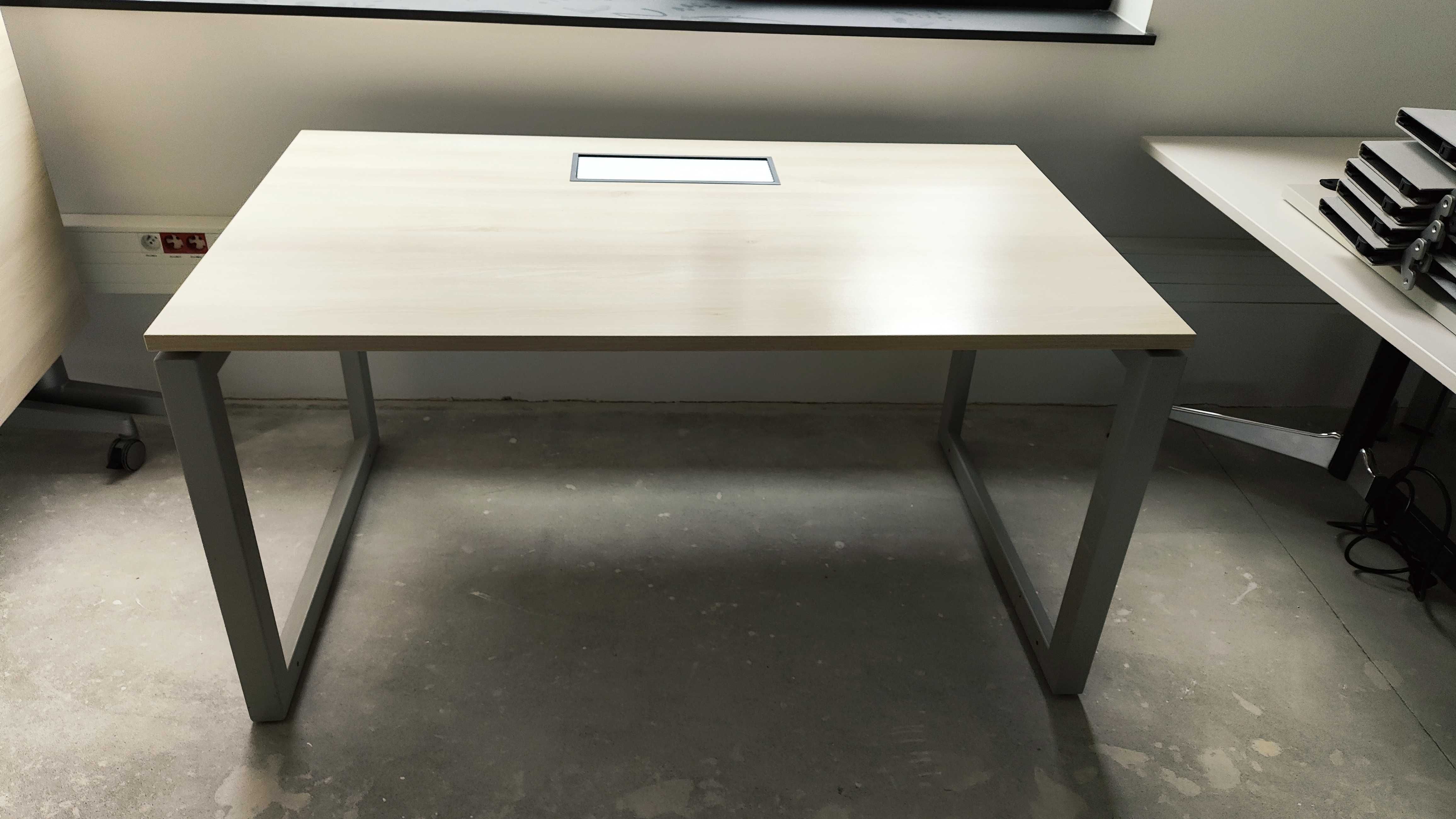 Meble biurowe, stanowiska, biurko Steelcase