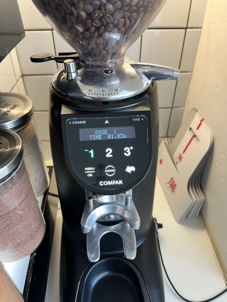 Кофемолка Compak