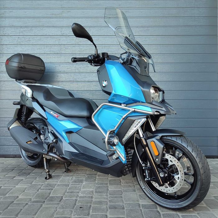 Продам максіскутер BMW C 400X (9408)