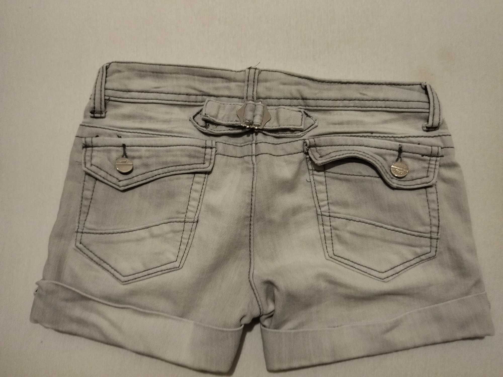 Krótkie spodenki jeans rozmiar S