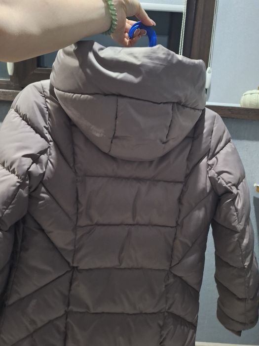 Продам зимнюю куртку