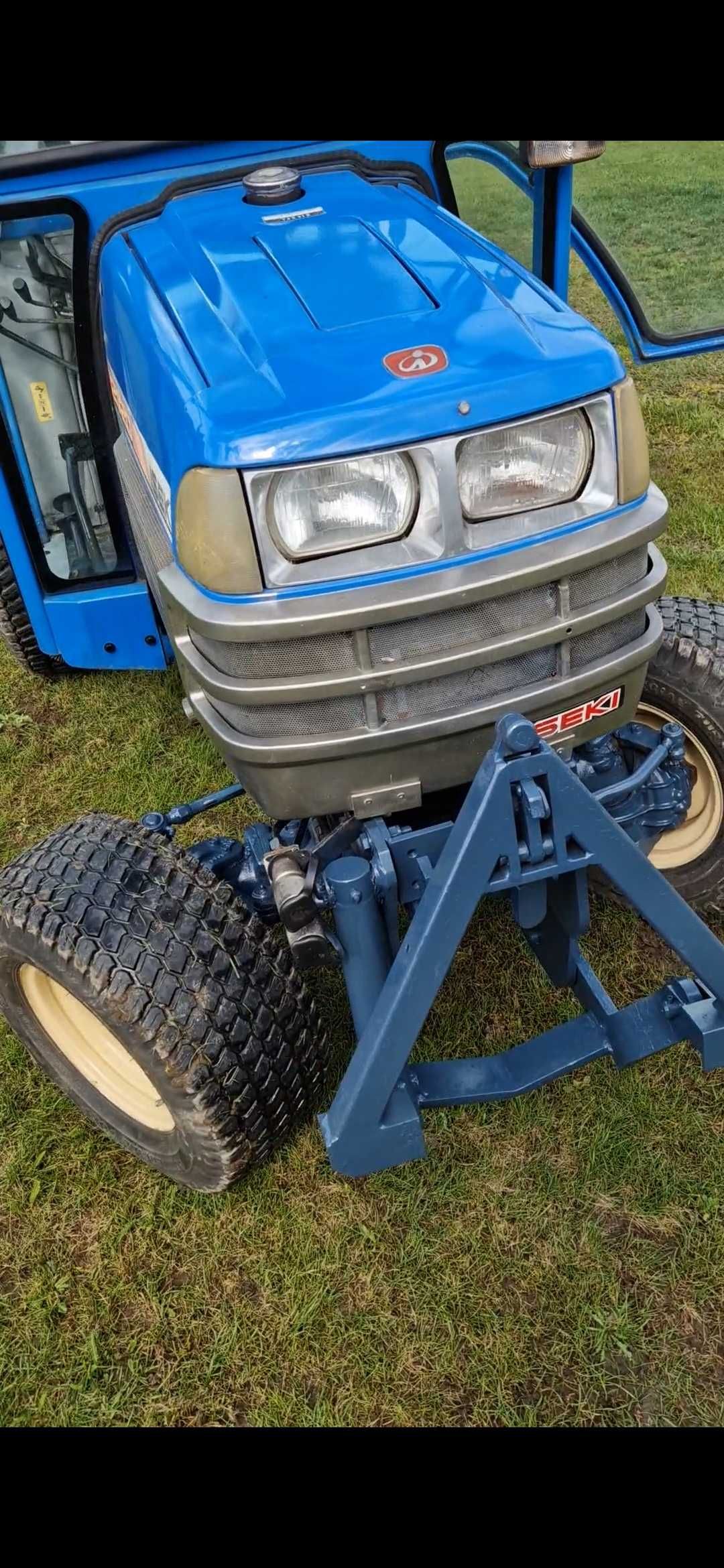 Traktorek Iseki 2120