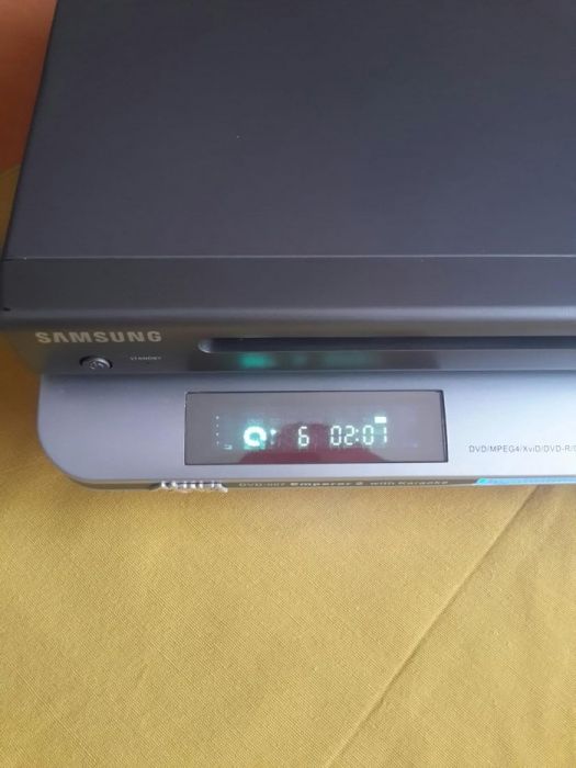 Samsung DVD - P 184