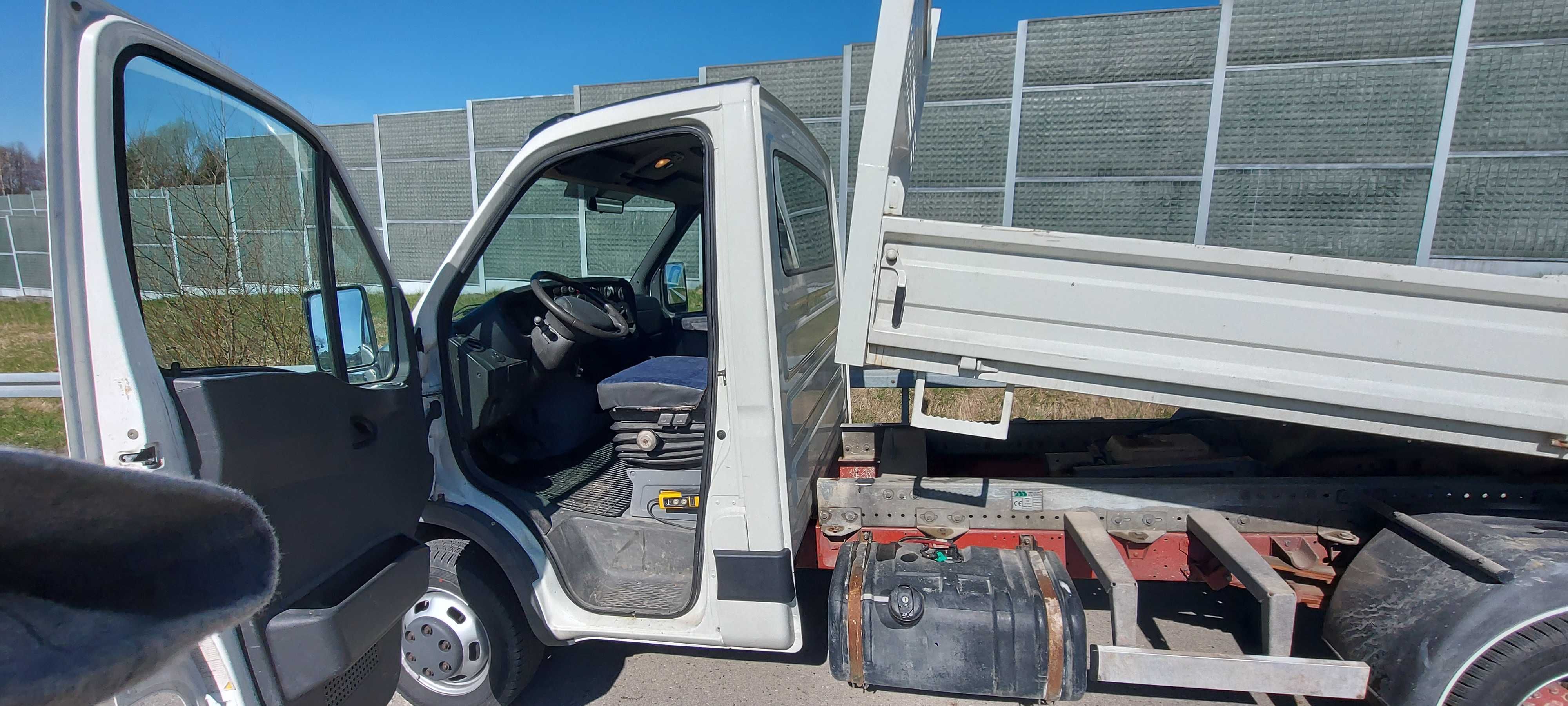 Wypożyczalnia Wywrotka wynajem  Bus Iveco Autoserwis