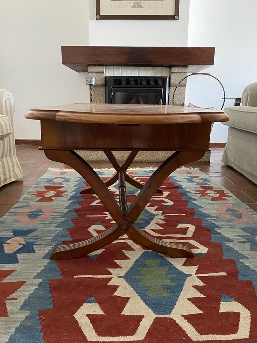 Mesa de Centro (Antiga)