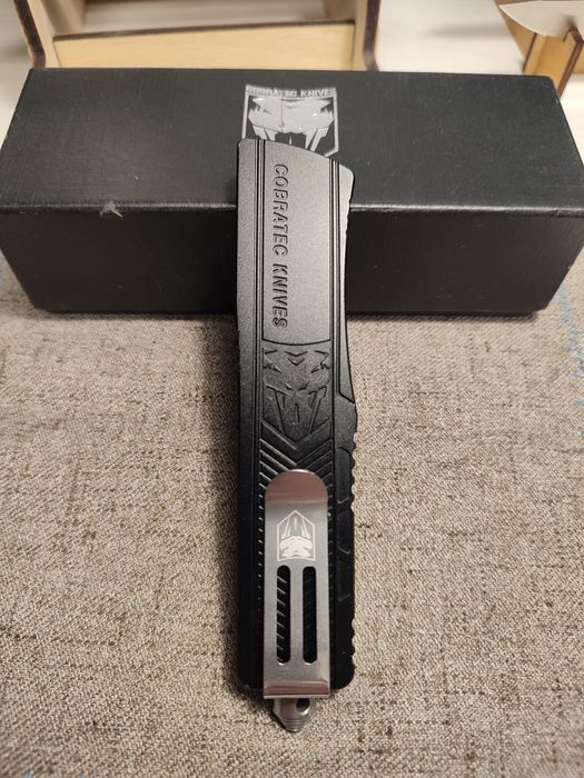 Ніж Cobratec Large Sidewinder OTF Black.