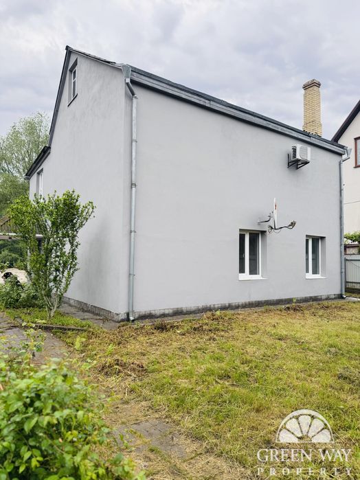 Будинок біля озера| Віта-Литовська, Голосіївський район