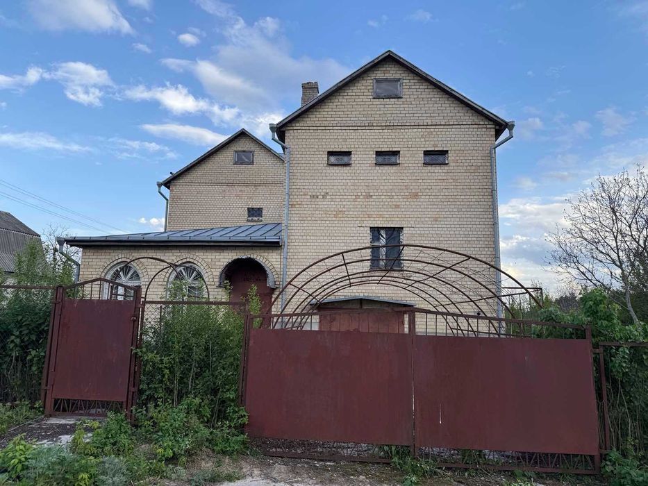 Продаж будинку в с. Великі Дмитровичі, Обухівського району