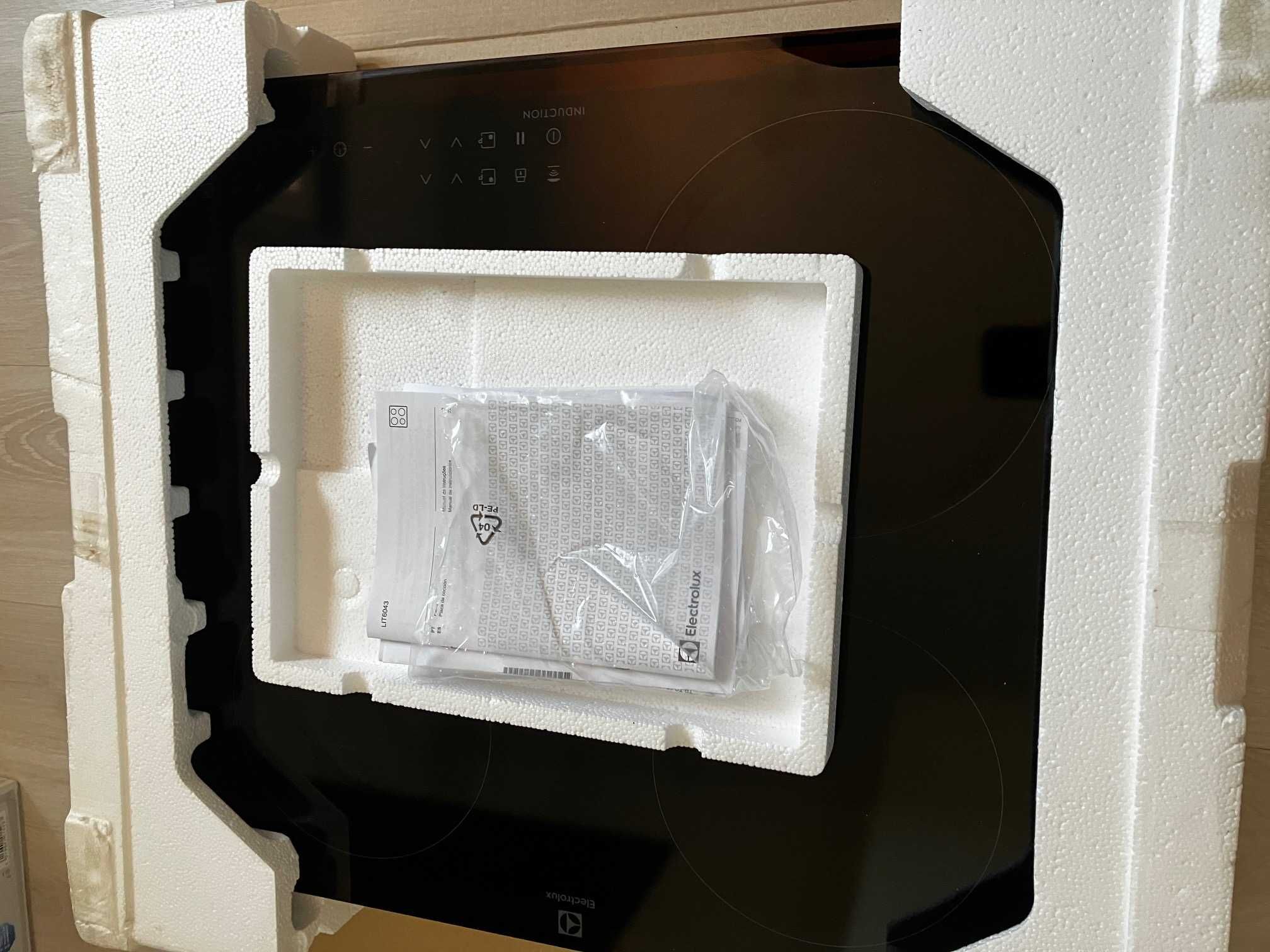 Placa Indução Electrolux