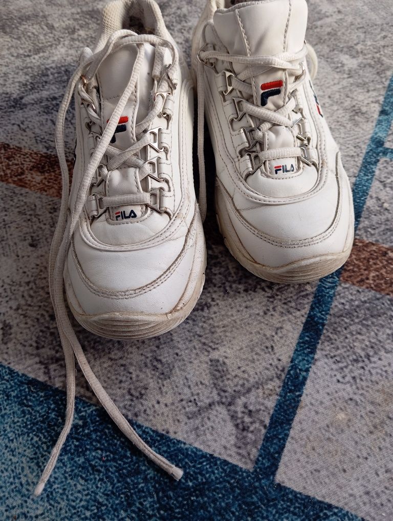 Buty orginalne Fila 37/10zl ,dobry