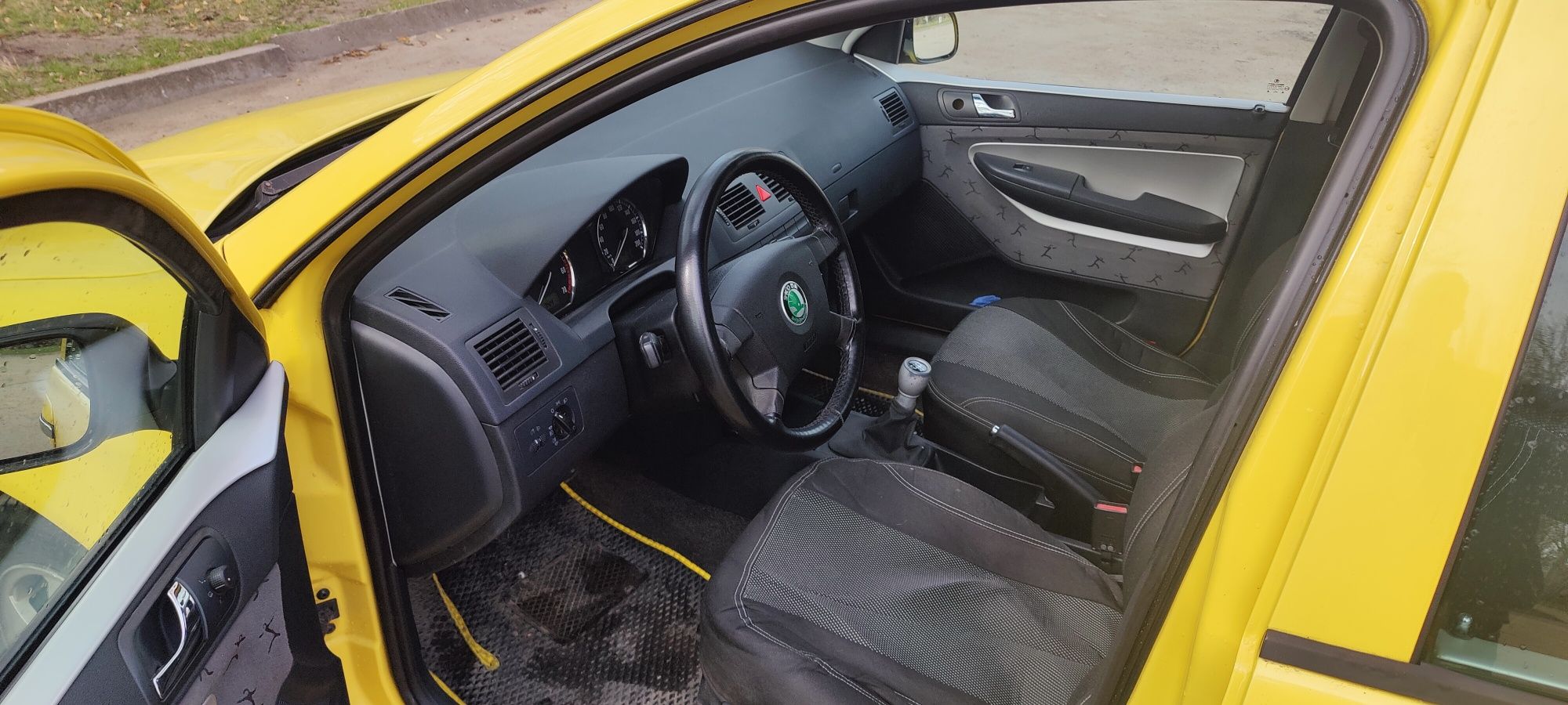 Продам Fabia 1.2
