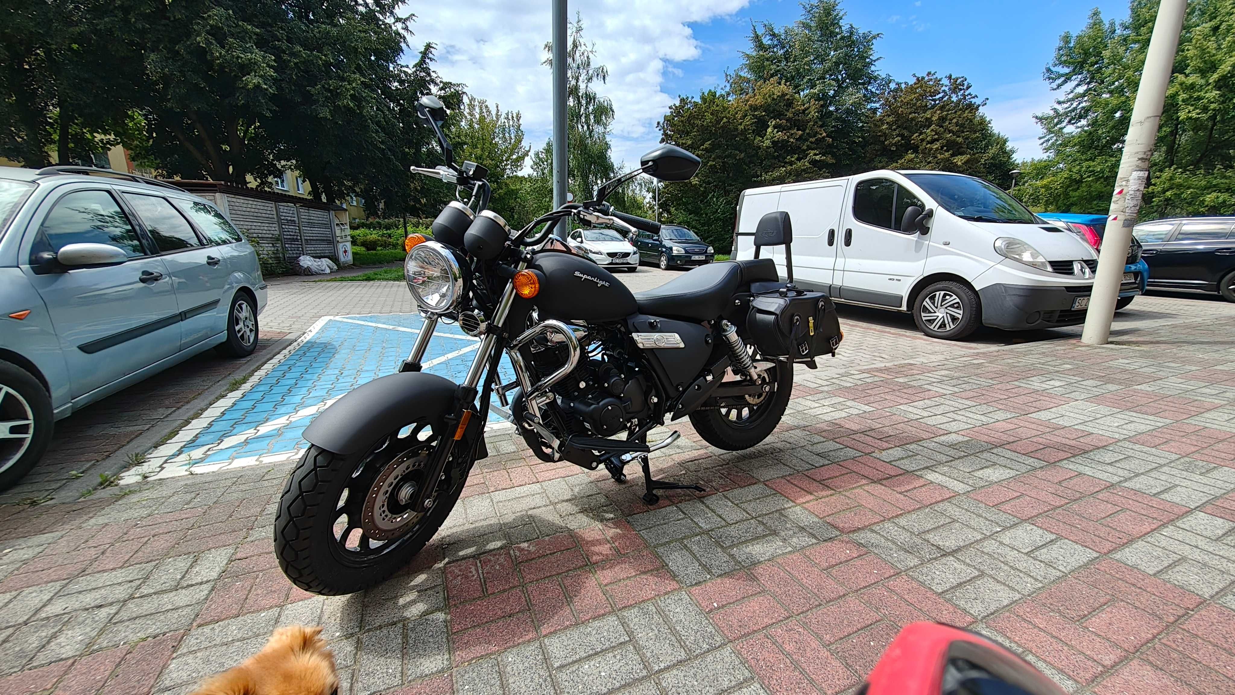 MOTOR Keeway Superlight