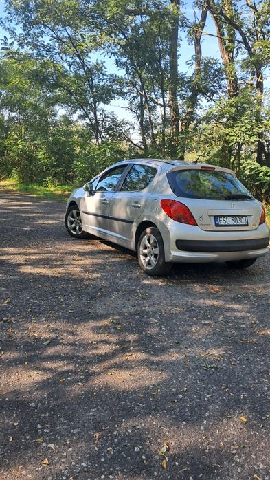 Peugeot 207 1.6 hdi
