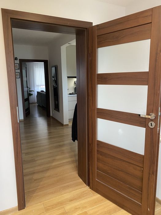 Drzwi wewnetrzne   80