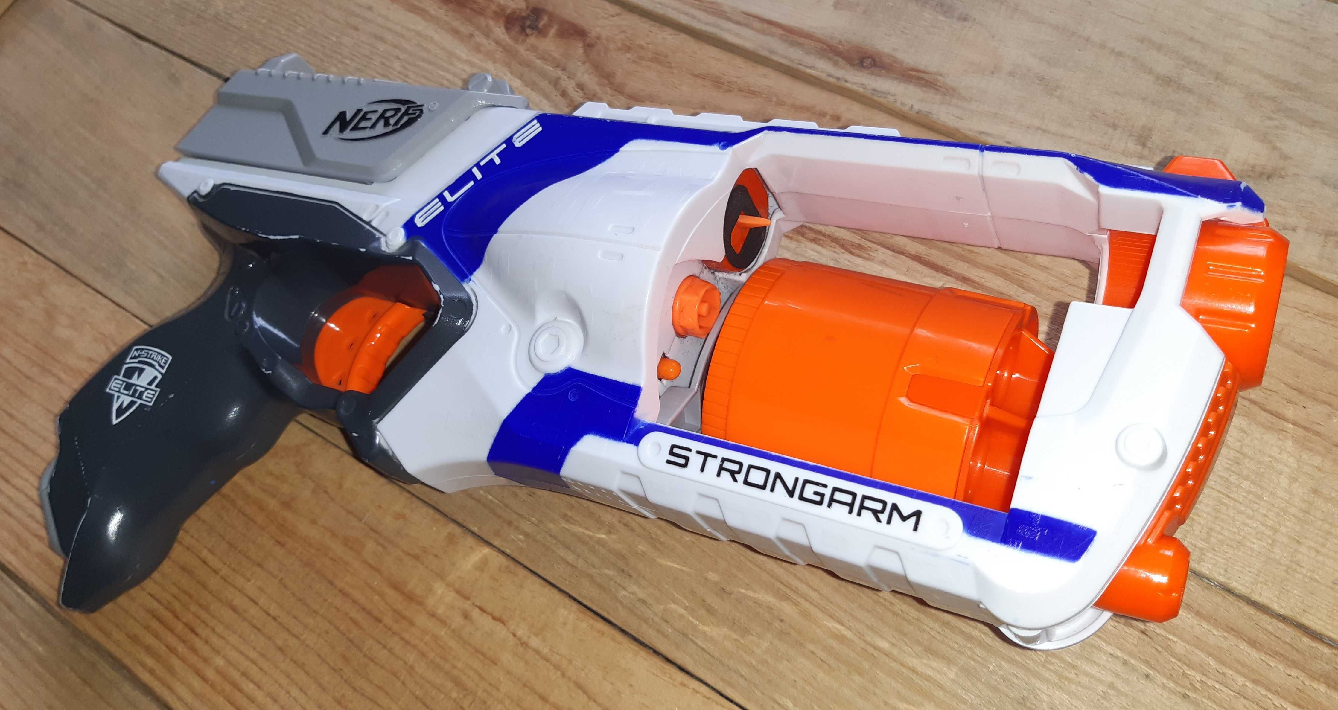 бластер nerf strong arm с выдвижным барабаном