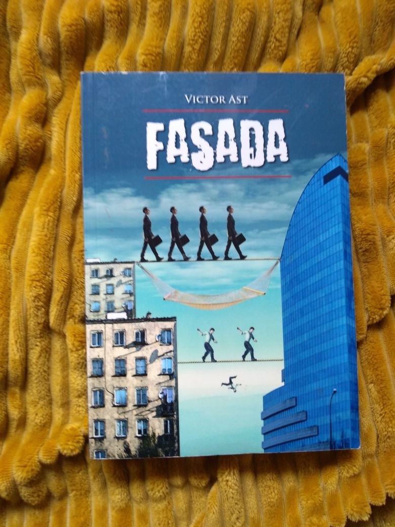 Fasada - Victor Ast