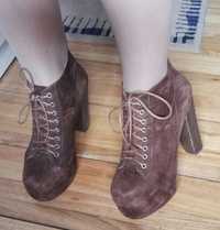 Botas Castanhas salto