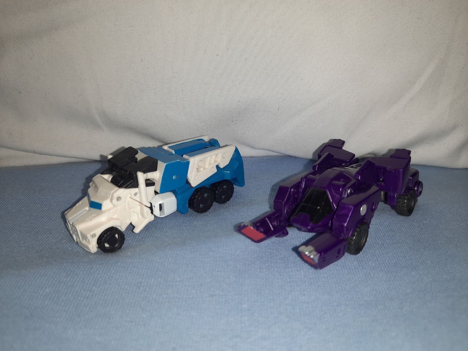 Transformers, 2 figurki Optimus Prime i Decepticon