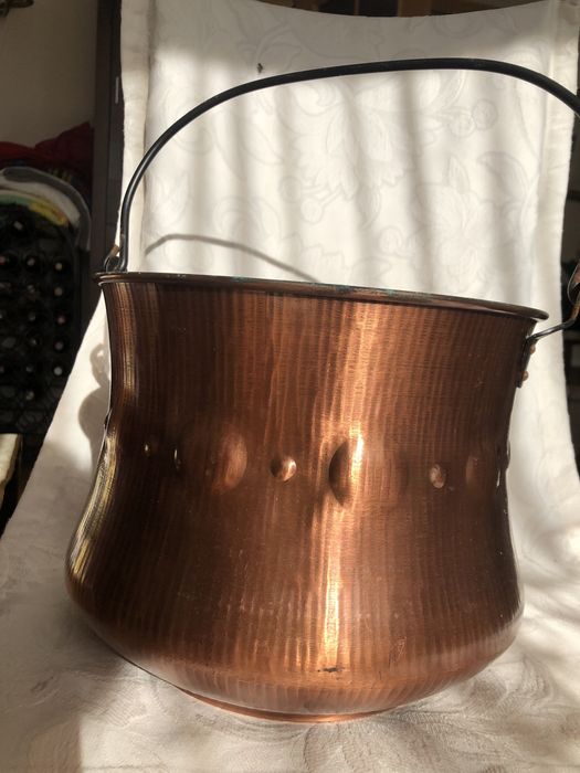 Waza z uchem miedziana