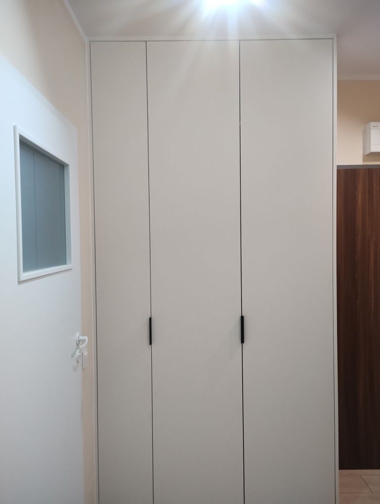 Wymiana frontów meblowych drobne naprawy blaty oświetlenia LED