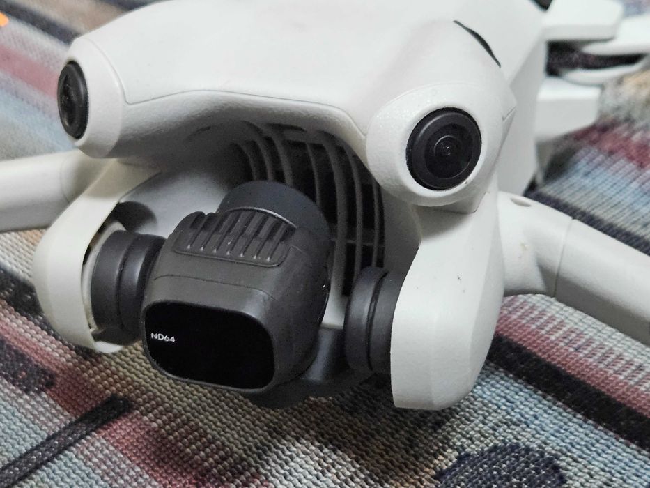 DJI Mini 4 Pro + пульт DJi RC-2, комплект , без аккаунта