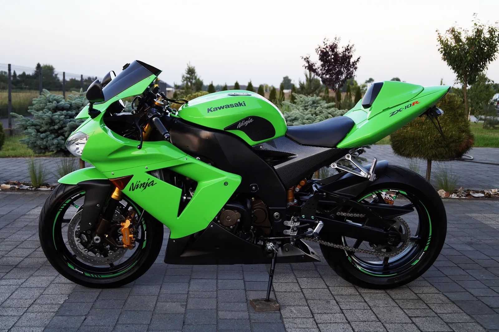 Kawasaki Ninja ** ZX-10R ZX10R 1000 -Oryginal- LIME GREEN - Piekny stan -SC PROJECT**
