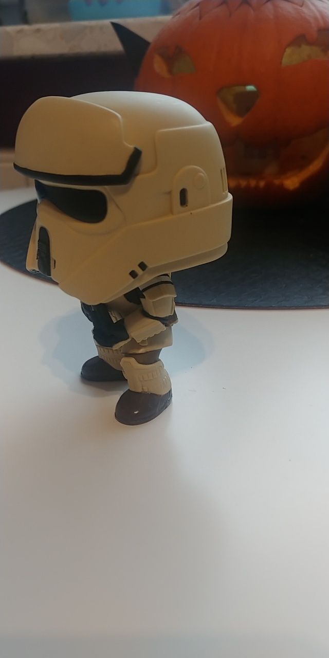 Figurka funko pop nr.145 Star Wars Scarif Stormtrooper