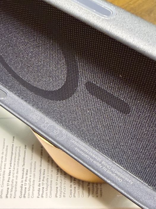 Original.17 Pro Max..Tech Woven Case