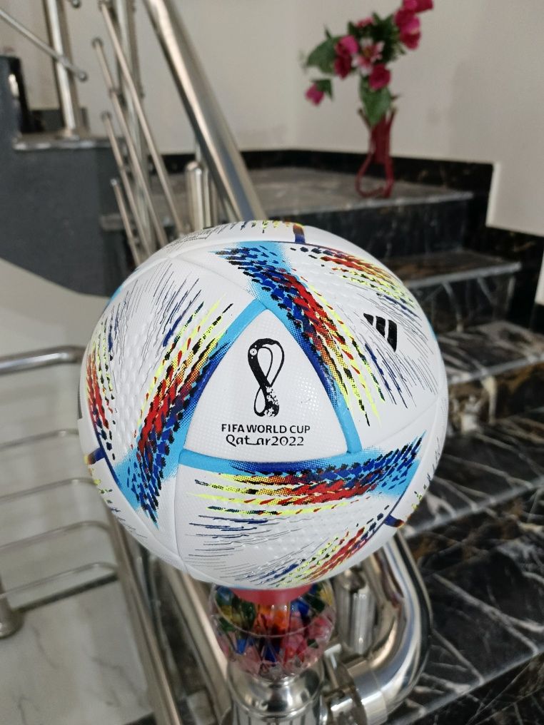 Piłka nożna Adidas Al Rihla 2022 rozmiar 5
