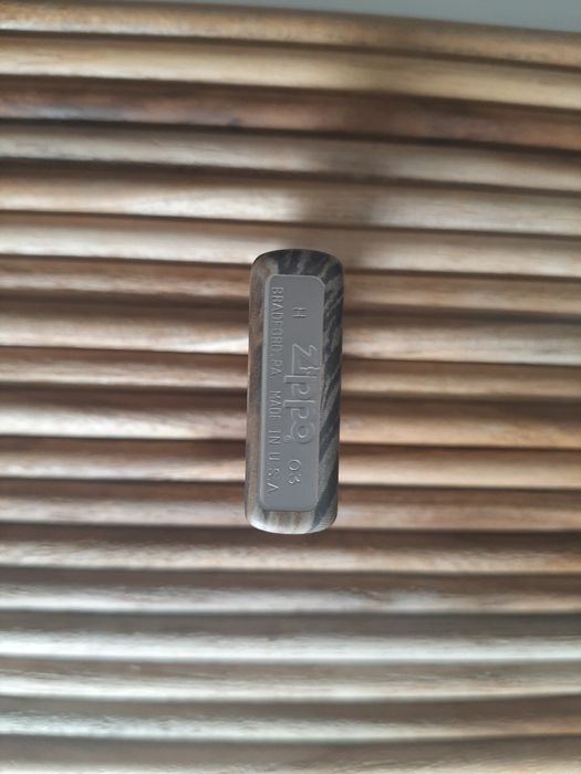 Isqueiro Zippo camuflado