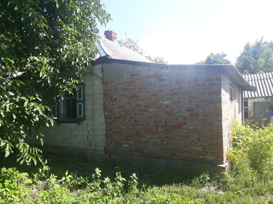 Продам приватизовану ділянку