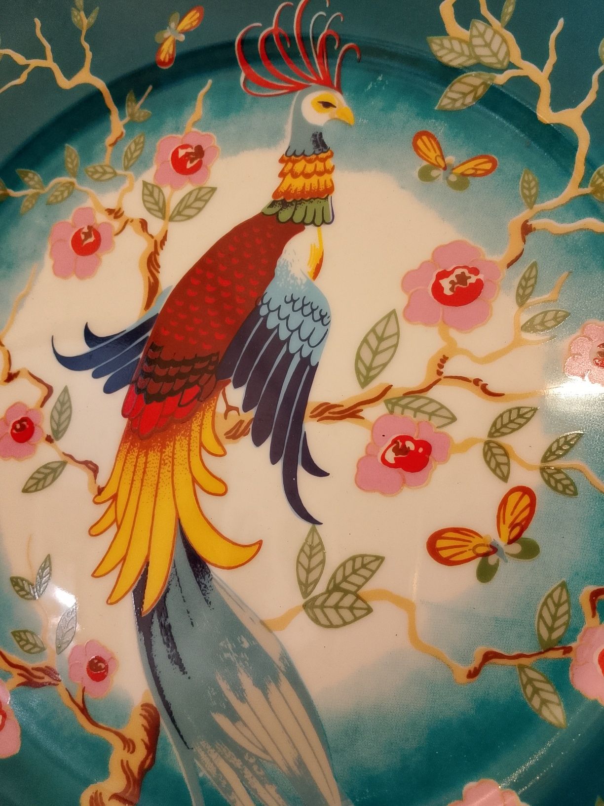 Pratos em porcelana oriental