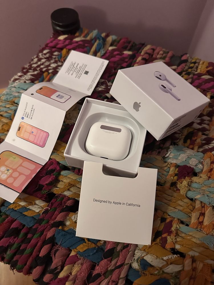 Apple Airpods 4 - Standard